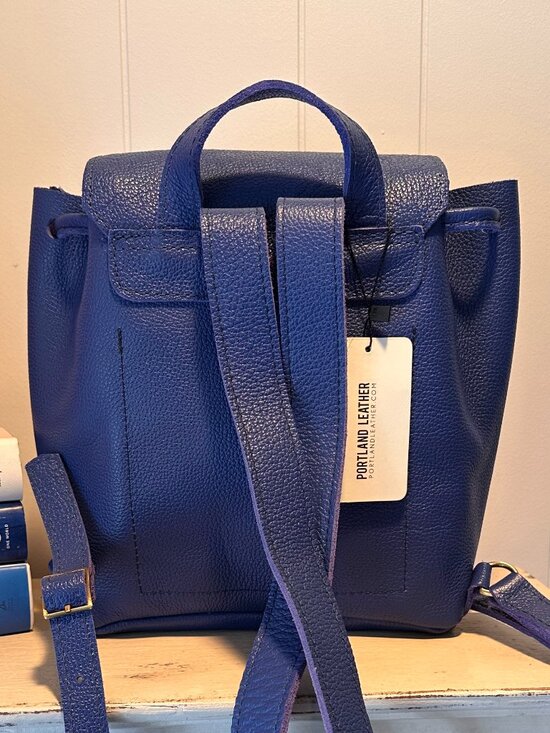 NWT Portland Leather Bucket Backpack main image 11